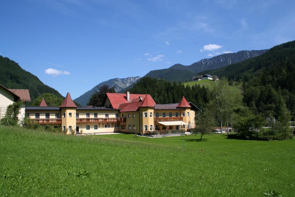 Hotel Waldesruh 伊布斯河畔的戈斯特林 外观 照片